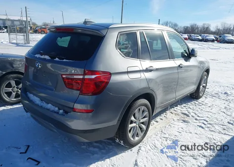 2017 BMW X3 xDrive28I z USA, uszkodzony, nr VIN 5UXWX9C31H0W75334